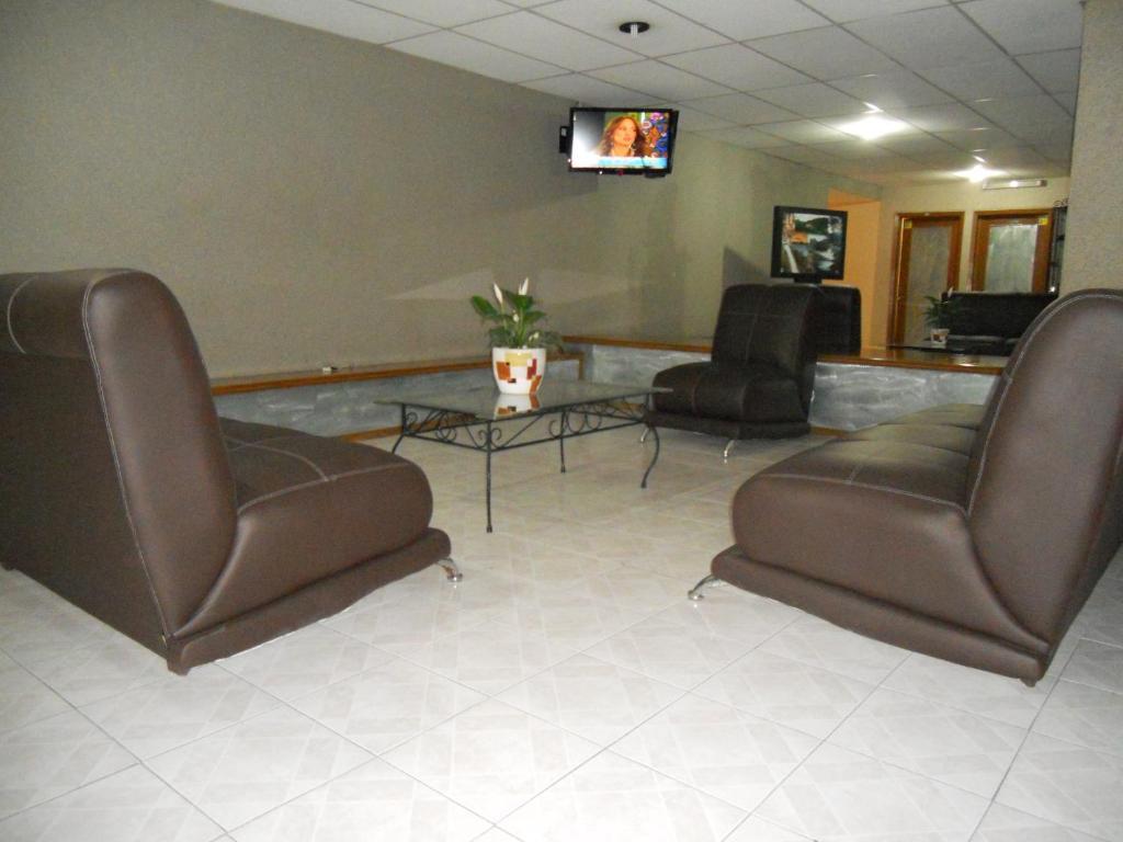 Hotel Plaza El Dorado Pachuca Екстериор снимка