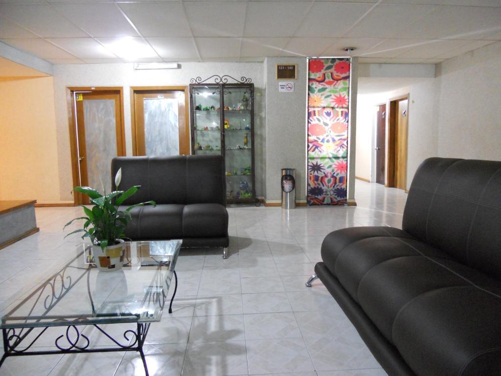Hotel Plaza El Dorado Pachuca Екстериор снимка